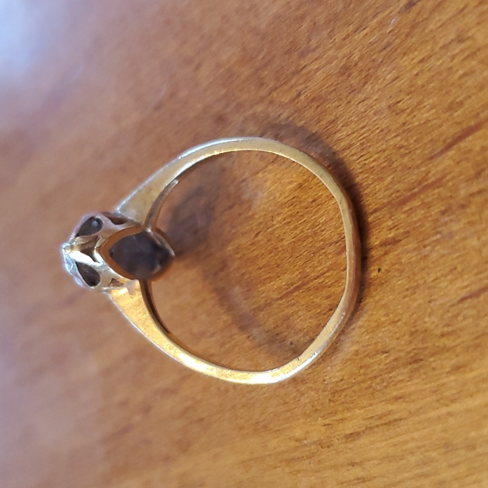 10 Kt Vintage Gold and Silver Diamond Chipped Ring - Picture 2 of 4